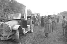 'La Capitulation Allemande; A Rocquigny; les voitures allemandes qui amenerent les..., 1918. Creator: Unknown