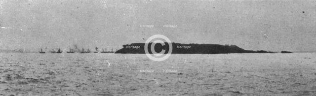 'La chasse aux voiliers Turcs dans la mer Noire; Une flottille turque est rencontree..., c1915. Creator: Unknown.