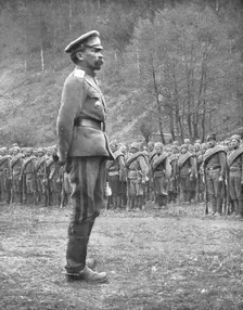 La Crise de Gouverenement Provisoire; Le general Kornilof 1917. Creator: Unknown