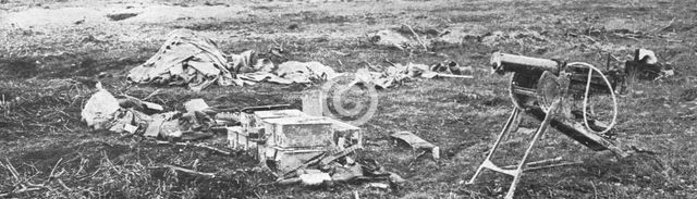 'La bataille de Champagne; Des gages de notre succes, equipements abandonnes par...1915 (1924). Creator: Unknown.