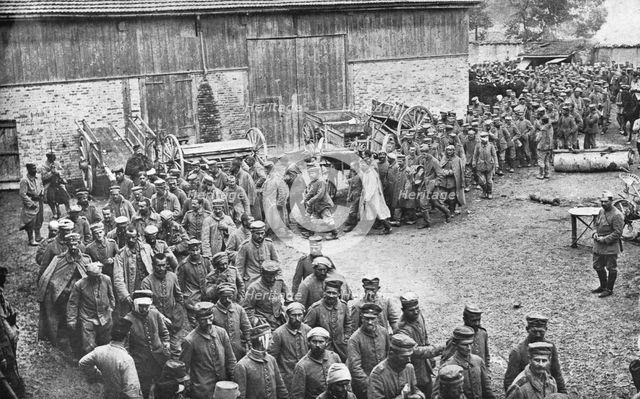 'La bataille de Champagne; Quelques-uns des 12,000', 1915 (1924). Creator: Unknown.