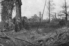 La Bataille de la Somme; Dans le parc de la Maisonnette 1916. Creator: Unknown