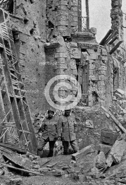 'La Bataille de la Somme; Etat actuel du chateau de la Maisonnette', 1916. Creator: Unknown.