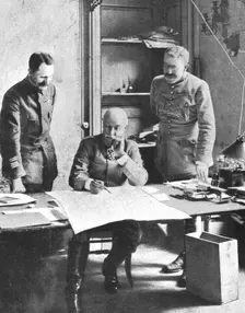 La Bataille de la Somme; La general Fayolle, commandant l'armee francaise de la Somme..., 1916. Creator: Unknown