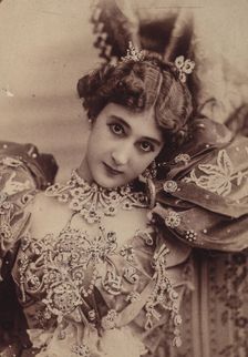 La Belle Otéro, 1890s. Creator: Photo studio Reutlinger, Paris