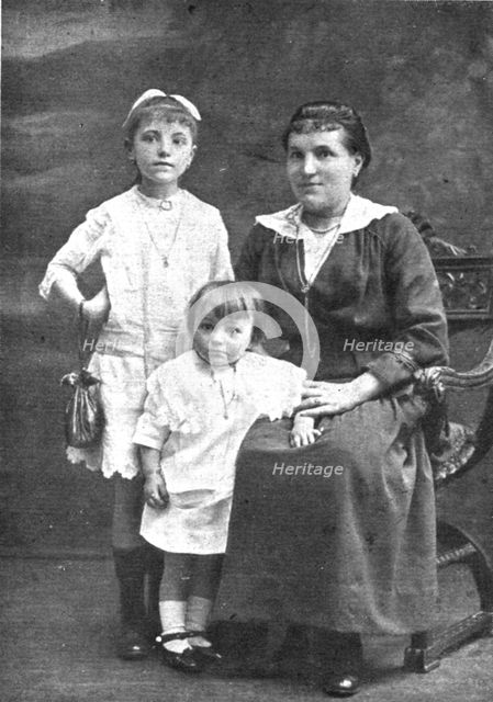 ' "La Guerre a L'Allemande"; Trois victimes des "heros de l'air" allemands: Marcelle et..., 1918. Creator: Unknown.