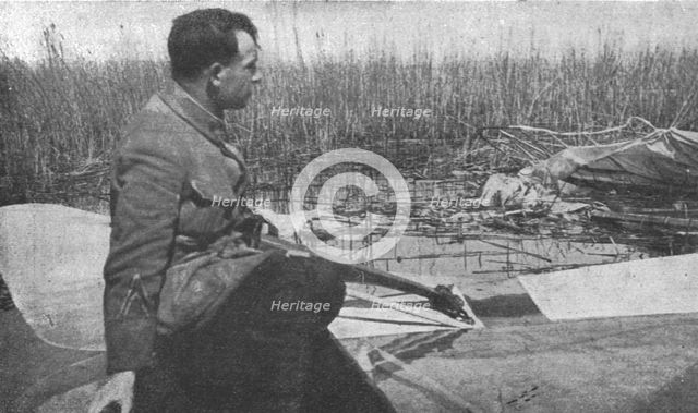 'La guerre aerienne en Macedoine Grecque : un avion ennemi "Descendu" dans..., 1916. Creator: Unknown.