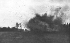 La Guerre de Mines; explosion d'une mine sous une tranchee allemande 1915. Creator: Unknown