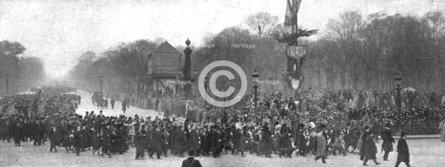 'La delivrance de l'Alsace et de la Lorraine celebree a Paris le 17 novembre 1918.  Creator: Unknown.