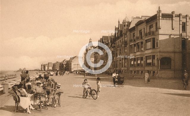 'La Digue', (The Promenade), c1900. Creator: Unknown.