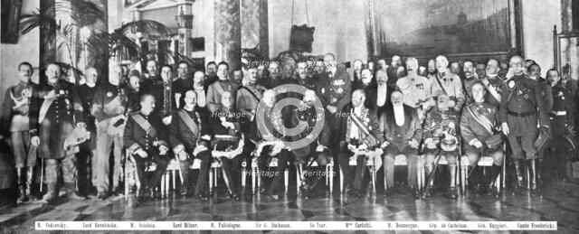 'La Fin d'une Regime et d'un Regne; Une des dernieres solennités du regne: audience des..., (1917).  Creator: Unknown.