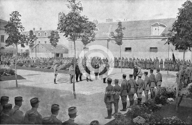 '' La Medaille Militaire de Petain; Le 23 aout 1918, au grand quartier general, a provins..., 1918. Creator: Unknown.