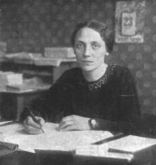 La Nouvelle Europe; la constituante Allemande; Les femmes dans l'Assemblee..., 1919. Creator: Unknown