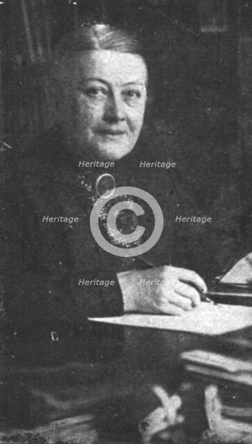 'La Nouvelle Europe; la constituante Allemande; Les femmes dans l'Assemblee..., 1919. Creator: Unknown.