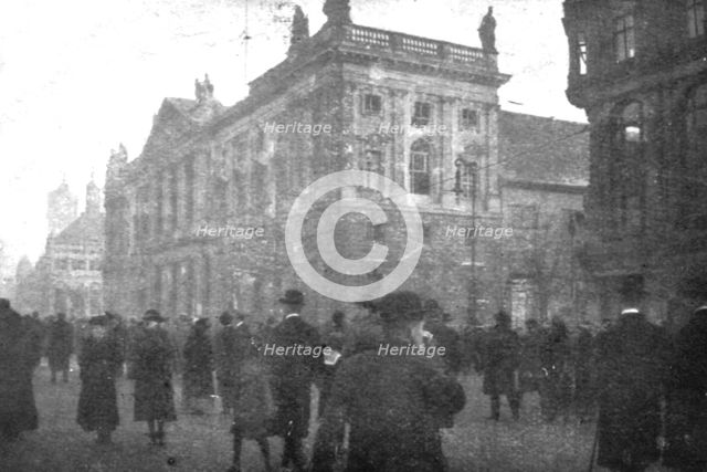 'La Nouvelle Europe; la guerre civile a Berlin; les facades mitraillees du Marstall..., 1918. Creator: Unknown.