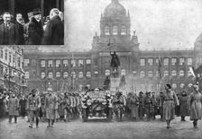La Nouvelle Europe; la republique Tchecoslovaque; L'entrée a Prague du president Mazaryk..., 1918. Creator: Pragaphot