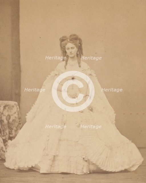 La peignoir plisié, 1860s. Creator: Pierre-Louis Pierson.