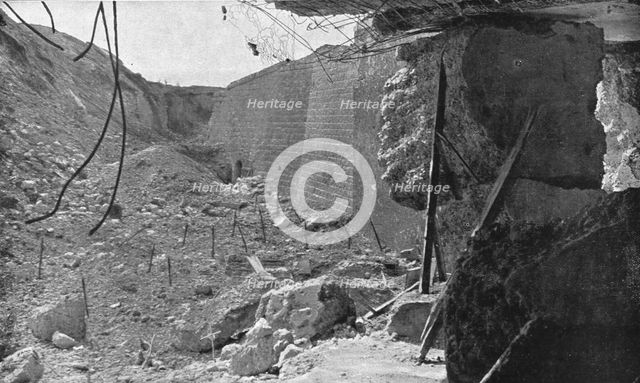 'La perte du fort de Vaux; Un angle du fort le 2 juin, apres deux jours de bombarde...', 1916 (1924) Creator: Unknown.