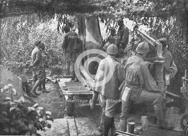 ''La preparation d'artillerie; La manoeuvre d'une piece de 280', 1916 (1924) Creator: Unknown.