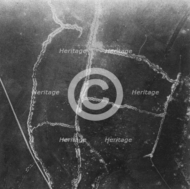 'La preparation de l'offensive de la Somme; destruction des tranchees ennemies, 1.La..., 1916. Creator: Unknown.