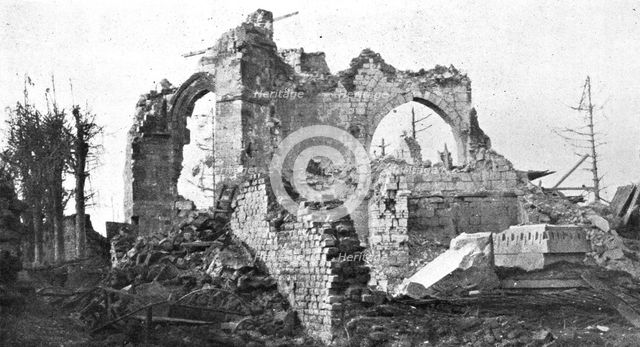 'La pris de Clery-sur-Somme (3 septembre); Entrée principale et ruines de l'eglise', 1916. Creator: Unknown.