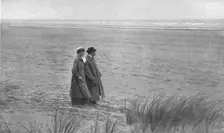 La reine Elisabeth et le grand poete national Emile Verhaeren, sur le dernier rivage libre..., 1916 Creator: Unknown