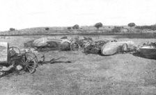 'La rupture des lignes Bulgares; Materiel d'un pont de bateau abandonne par les..., 1918. Creator: Unknown