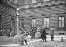 'La terreur Rouge; La "Bourgeoisie" traquee; groupe d'otages arretes par les Rouges devant..., 1918 Creator: Robert Vaucher