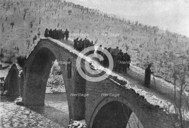 'La tragedie Serbe; L'atat-major general serbe, en retraite a travers l'Albanie..., 1916. Creator: Unknown.