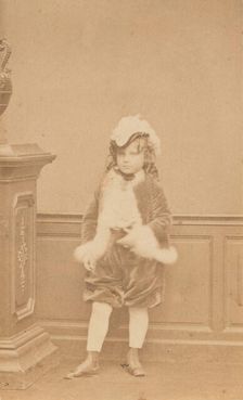 La veste de Cygne (autre), 1860s. Creator: Pierre-Louis Pierson