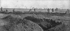 L'Attaque du 5 mai 1917 sur le Chemin des Dames; Notre avance sur le plateau, en direction..., 1917 Creator: Unknown
