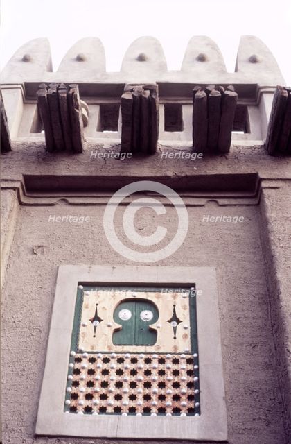 Lattice window, Djenné, Mali, 1989.  Creator: Amanda Waite.