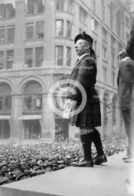 Lauder, (19 Oct 1917?). Creator: Bain News Service.