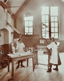 Laundry work, Tennyson Street School, Battersea, London, 1907