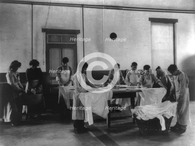 Laundry class, Carlisle Indian School, Carlisle, Pennsylvania, 1901. Creator: Frances Benjamin Johnston.