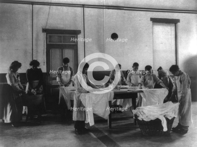 Laundry class, Carlisle Indian School, Carlisle, Pennsylvania, 1901. Creator: Frances Benjamin Johnston.