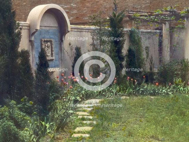 Laura Stafford Stewart house, 205 West 13th Street, New York, New York, 1921. Creator: Frances Benjamin Johnston.