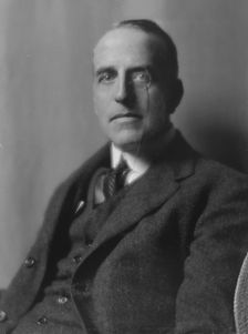 Lavender, Lloyd, Mr., portrait photograph, 1916. Creator: Arnold Genthe