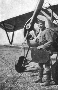 L'Aviateur Norman Prince. Mort Pour la France; L'aviateur americain Norman Prince 1916. Creator: Unknown