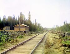 Ladva Station on the Murmansk railroad; Uneveness of the railway, 1915. Creator: Sergey Mikhaylovich Prokudin-Gorsky