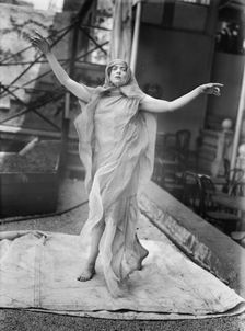 Lady C. Stewart Richardson, 1913. Creator: Bain News Service