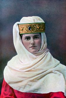 Lady's headdress, c1290, (1910)