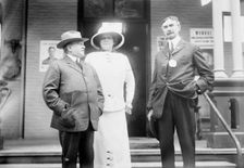 Lafe Gleason & wife & J. Jaeckel, between c1910 and c1915. Creator: Bain News Service