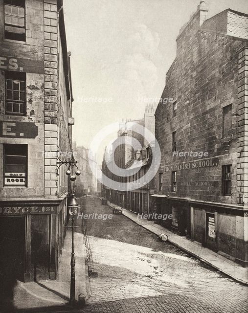 Laigh Kirk Close (#23), Printed 1900. Creator: Thomas Annan.