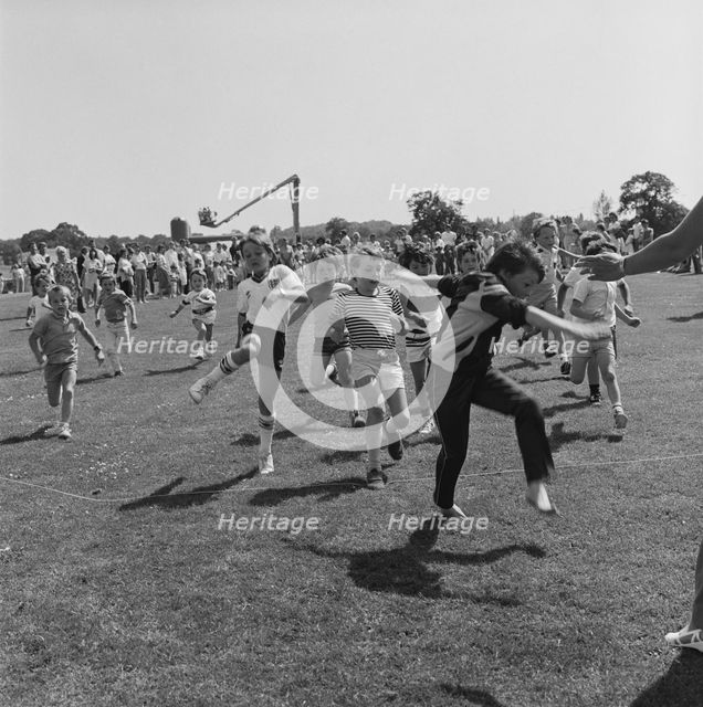 Laing Sports Ground, Rowley Lane, Elstree, Barnet, London, 21/06/1986. Creator: John Laing plc.