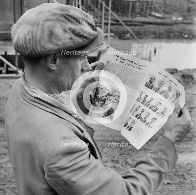 Laing worker on the construction site of the M1, the London to Yorkshire Motorway, 01/06/1958. Creator: John Laing plc.