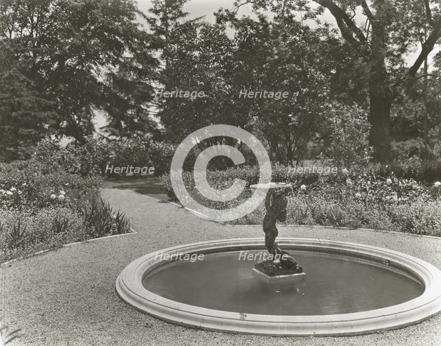 "Lake Terrace," John Stoughton Newberry, Jr., house, 99 Lake Shore Drive, Grosse Pointe..., 1917. Creator: Frances Benjamin Johnston.