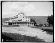Lake Dunmore House, Green Mountains, between 1900 and 1906. Creator: Unknown