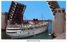 Lake excursion boat passing through the Outer Drive Link Bridge, Chicago, Illinois, USA, 1954