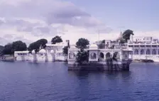 Lake Palace, Udaipur, India, 1988. Creator: Amanda Waite